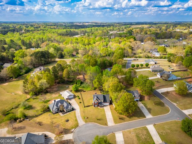 303 McKendree Court, Bethlehem, GA 30620