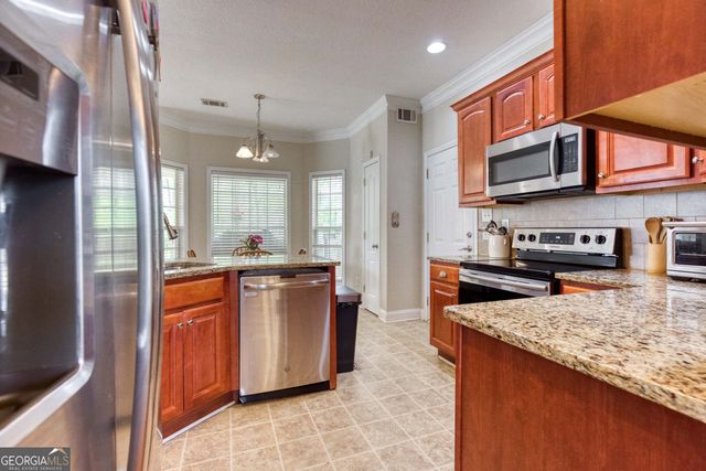 303 McKendree Court, Bethlehem, GA 30620