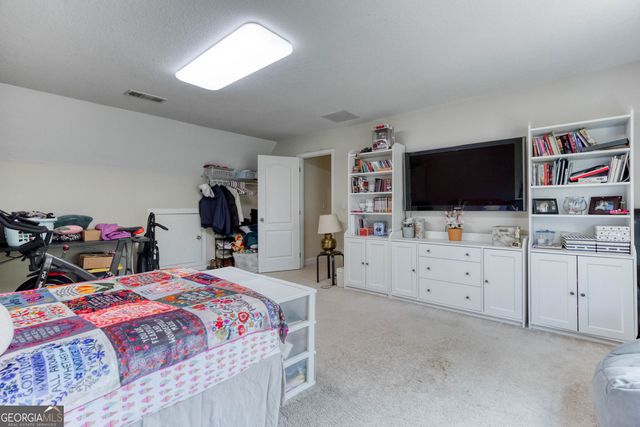 303 McKendree Court, Bethlehem, GA 30620