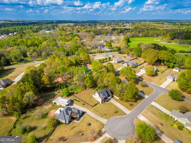 303 McKendree Court, Bethlehem, GA 30620