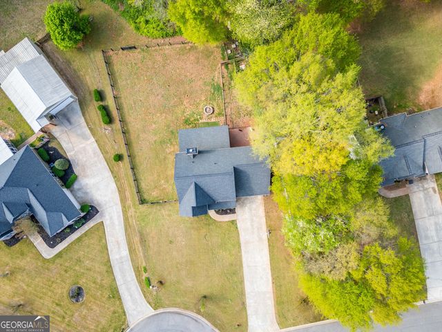 303 McKendree Court, Bethlehem, GA 30620