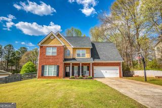 303 McKendree Court, Bethlehem, GA 30620
