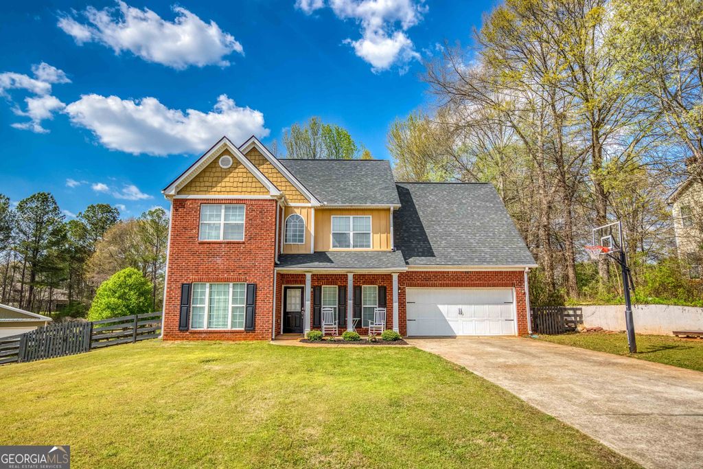 303 McKendree Court, Bethlehem, GA 30620