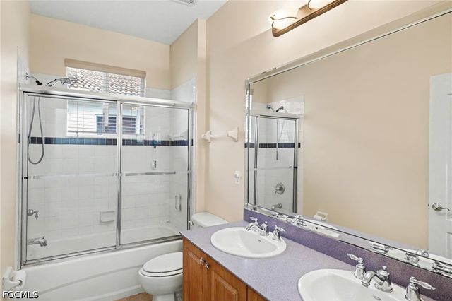 9040 Paseo De Valencia ST, Fort Myers, FL 33908