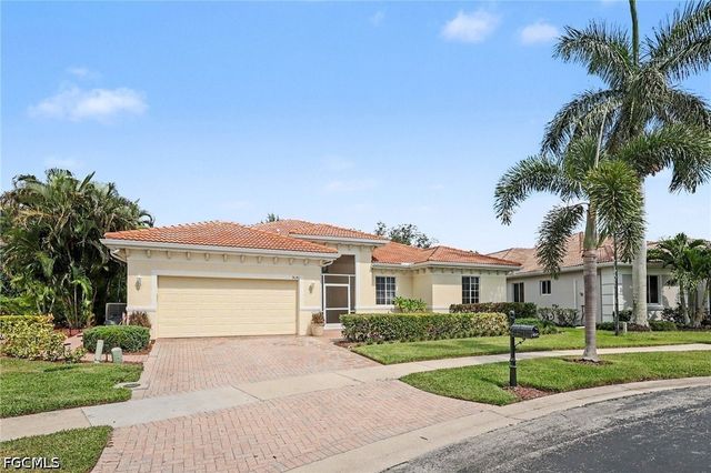 9040 Paseo De Valencia ST, Fort Myers, FL 33908