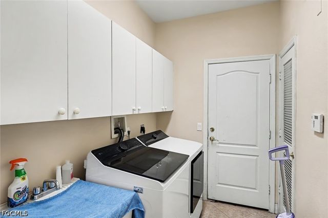 9040 Paseo De Valencia ST, Fort Myers, FL 33908