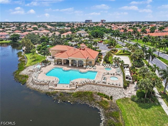 9040 Paseo De Valencia ST, Fort Myers, FL 33908