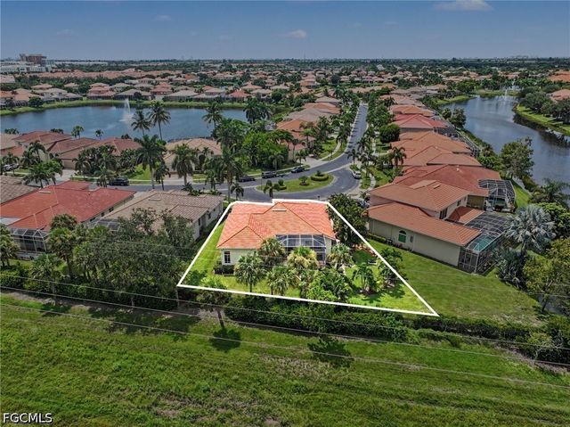 9040 Paseo De Valencia ST, Fort Myers, FL 33908