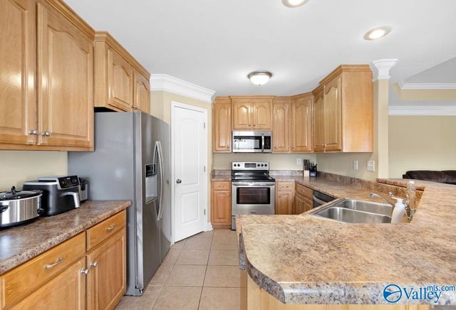27168 Alabama Highway 251, Elkmont, AL 35620