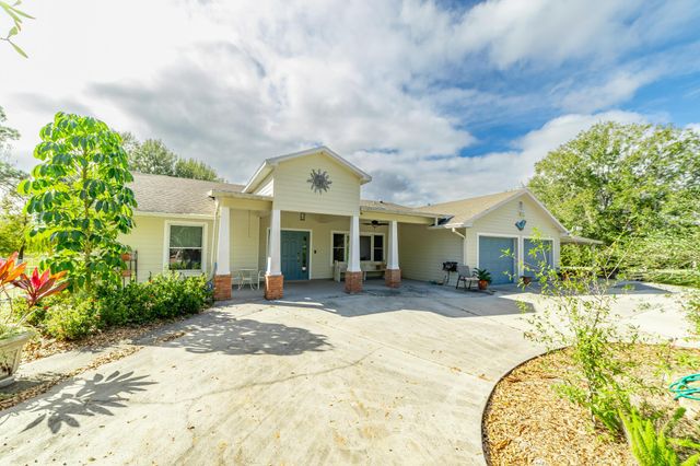 2990 NE 52nd Drive, Okeechobee, FL 34972