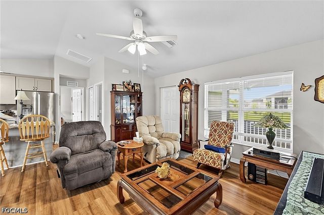 1904 NW Embers TER, Cape Coral, FL 33993