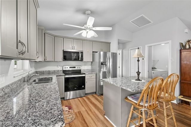1904 NW Embers TER, Cape Coral, FL 33993