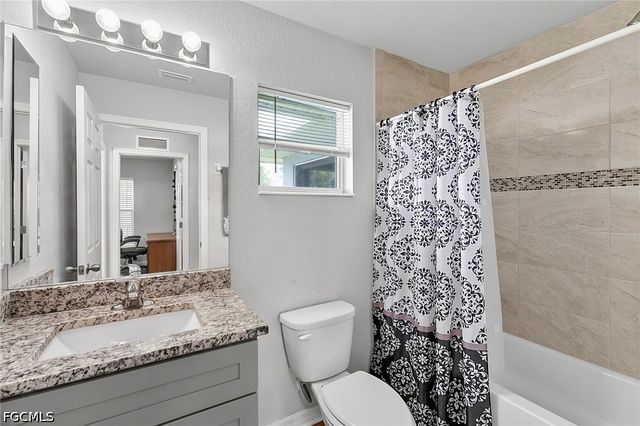 1904 NW Embers TER, Cape Coral, FL 33993