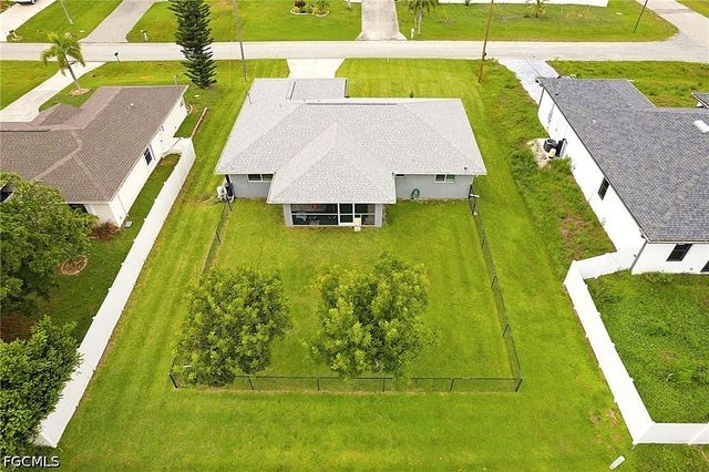 1904 NW Embers TER, Cape Coral, FL 33993
