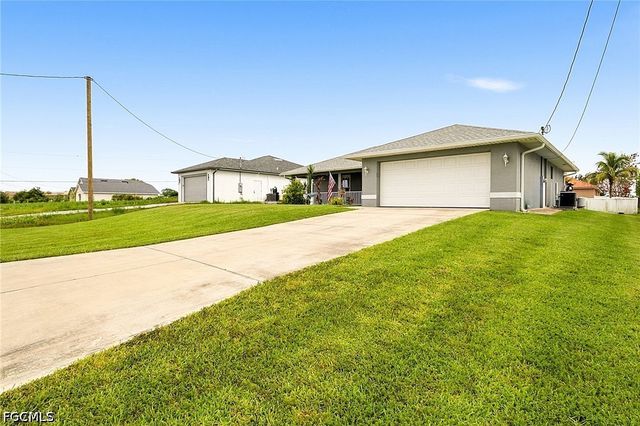 1904 NW Embers TER, Cape Coral, FL 33993