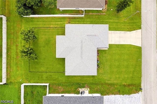 1904 NW Embers TER, Cape Coral, FL 33993