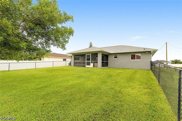 1904 NW Embers TER, Cape Coral, FL 33993