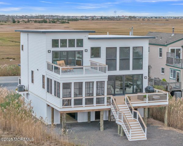 637 Cedar Run Dock Road, West Creek, NJ 08092