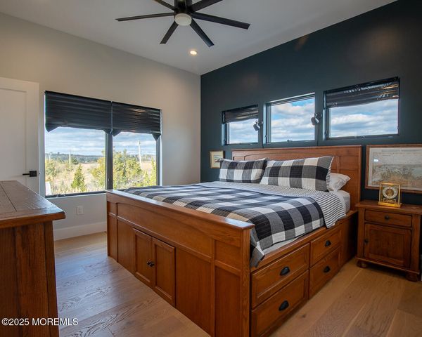 637 Cedar Run Dock Road, West Creek, NJ 08092