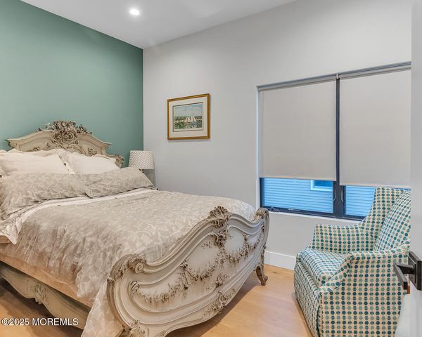 637 Cedar Run Dock Road, West Creek, NJ 08092