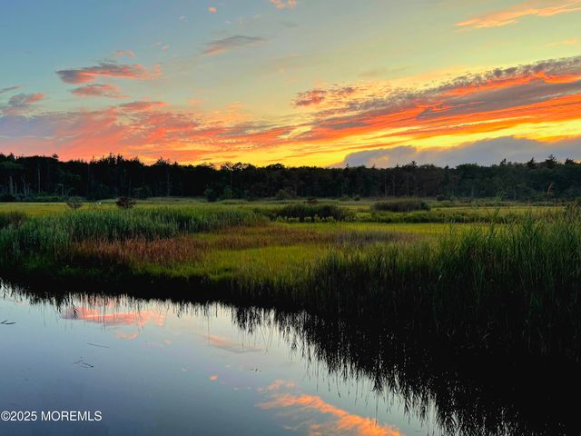 637 Cedar Run Dock Road, West Creek, NJ 08092