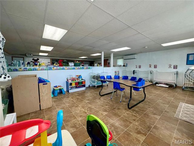 5593 Highway 32 5587, Farmington, MO 63640