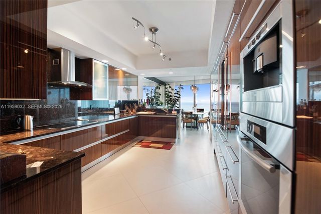 2711 S Ocean Drive 2205, Hollywood, FL 33019