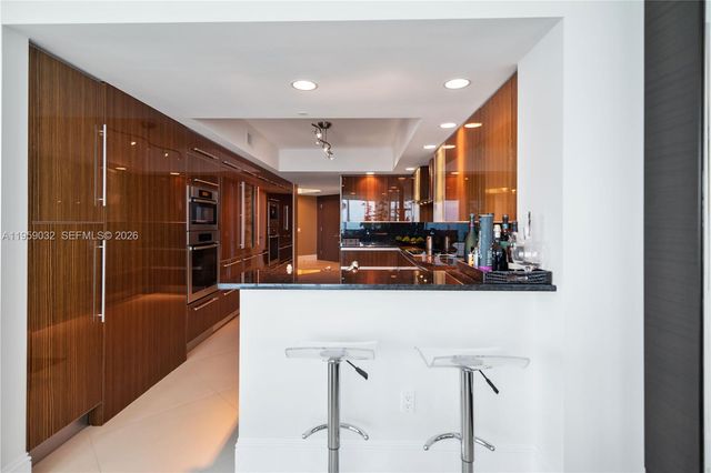 2711 S Ocean Drive 2205, Hollywood, FL 33019