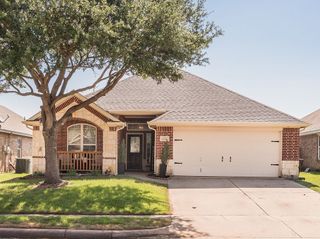 12145 Long Stone Drive, Burleson, TX 76028