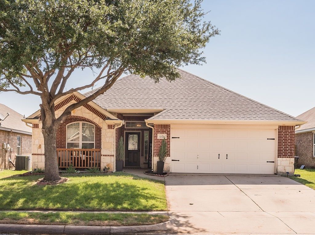 12145 Long Stone Drive, Burleson, TX 76028