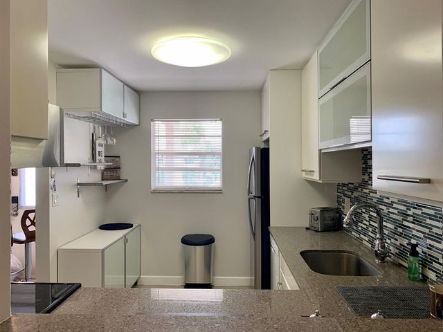 2500 Fiore Way 203-a, Delray Beach, FL 33445