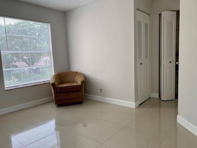 2500 Fiore Way 203-a, Delray Beach, FL 33445
