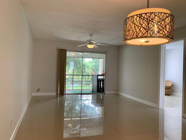 2500 Fiore Way 203-a, Delray Beach, FL 33445