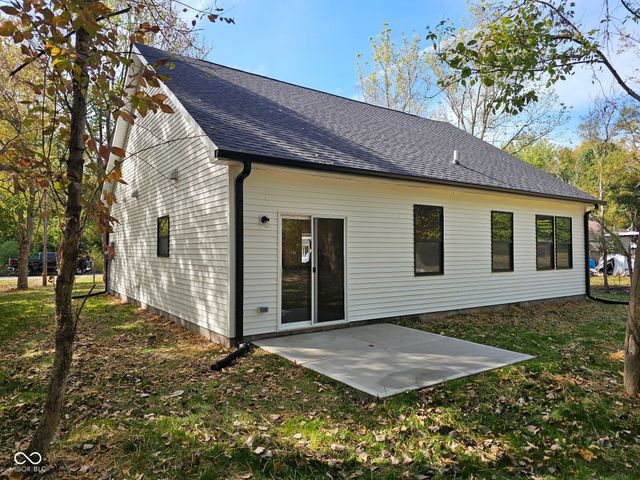 196 Jefferson Valley, Coatesville, IN 46121