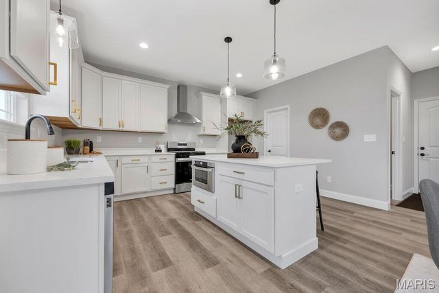 105 Timber Wind Drive, Wentzville, MO 63385