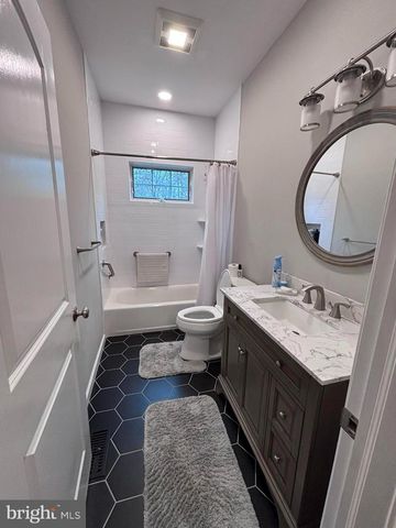 955 NUGENTOWN RD, Little Egg Harbor Twp, NJ 08087