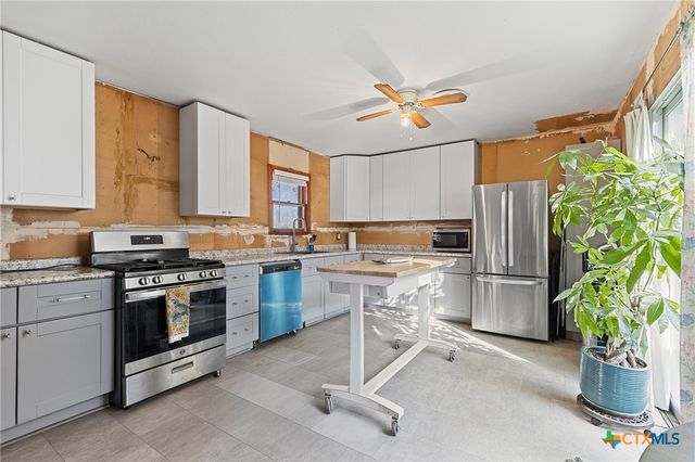 2818 W Avenue H, Temple, TX 76504