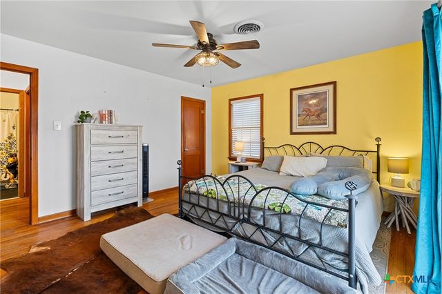 2818 W Avenue H, Temple, TX 76504