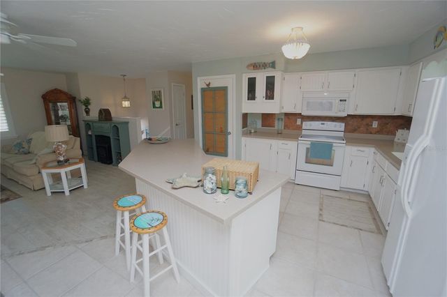 621 STURGEON PLACE, Punta Gorda, FL 33950