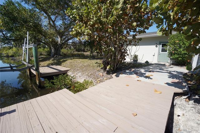 621 STURGEON PLACE, Punta Gorda, FL 33950