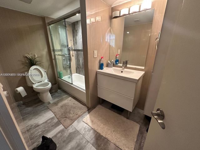 210 174th Street 2202, Sunny Isles Beach, FL 33160