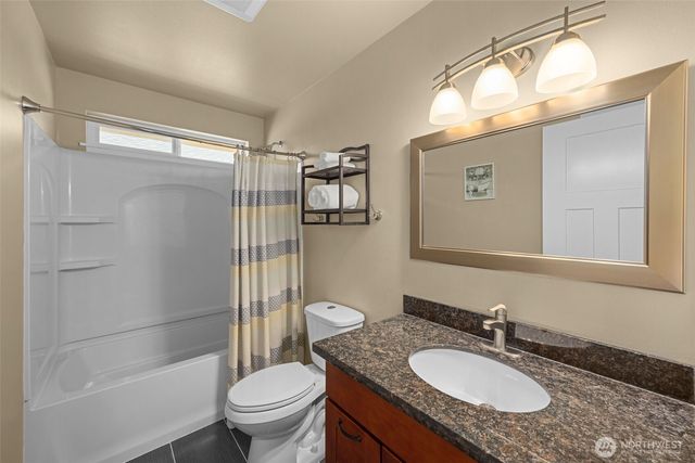 10250 17th Avenue SW, Seattle, WA 98146