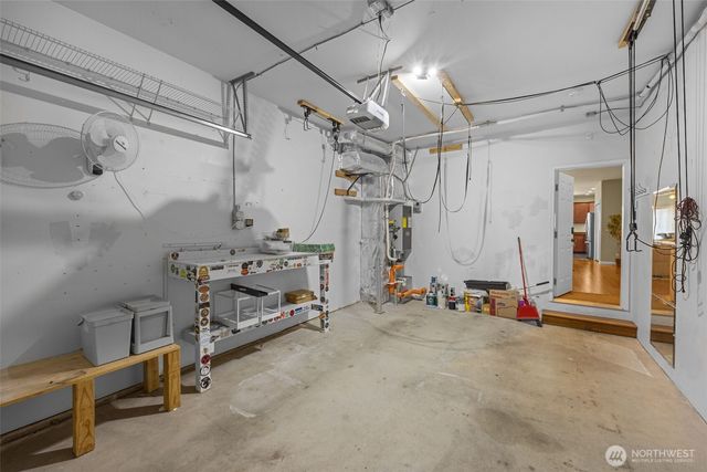 10250 17th Avenue SW, Seattle, WA 98146