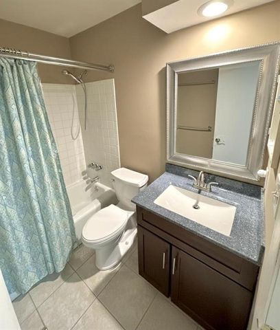 12201 W 79th Terrace, Lenexa, KS 66215