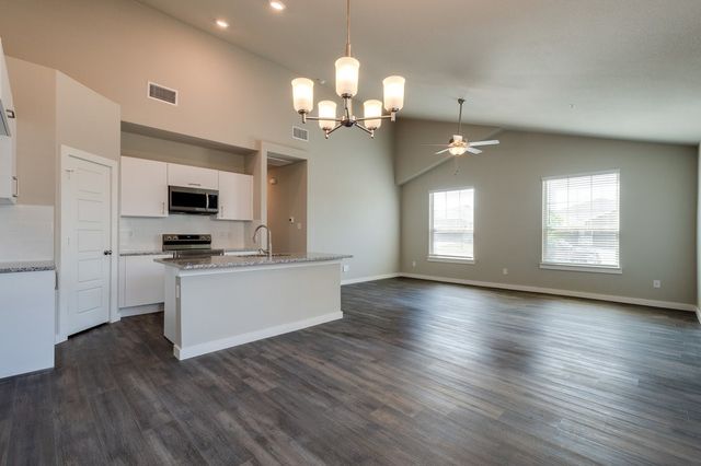 733 Wheatfield Drive, Venus, TX 76084