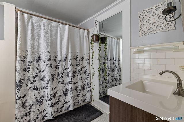 237 North Street, Watertown, CT 06795