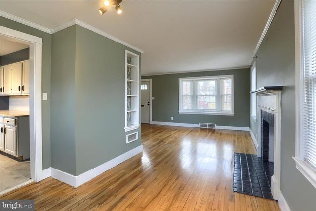 1291 LETCHWORTH RD, Camp Hill, PA 17011