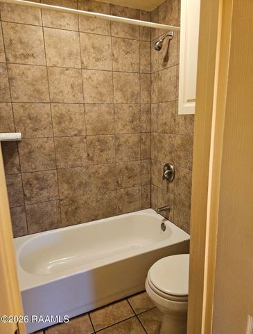 220 Doucet Road 112b, Lafayette, LA 70503