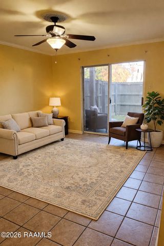 220 Doucet Road 112b, Lafayette, LA 70503