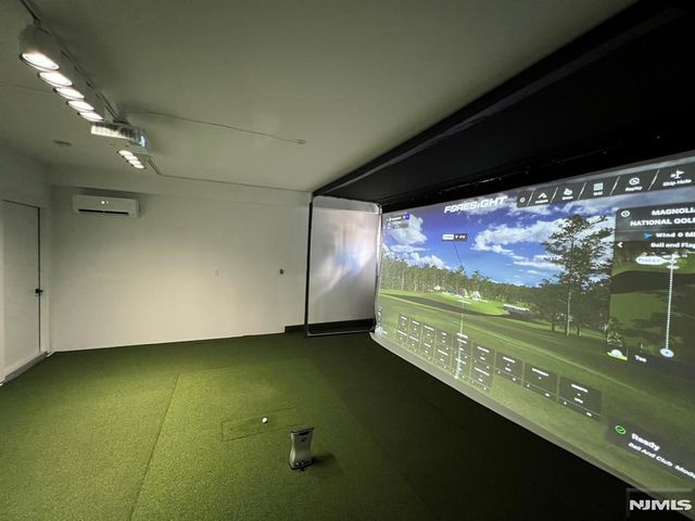 2 Skye Drive, Paramus, NJ 07652